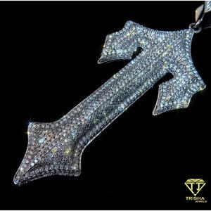 Colgante de Moissanita en Forma de Cruz Personalizado, Plata de Ley 925, Totalmente Cubierto de Circonitas, Collar de Diseño Exclusivo - Product Image 2