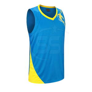 Uniforme de Baloncesto de Poliéster Transpirable de Alta Calidad con Diseño Personalizado, Colores y Tallas a Medida, Impresión por Transferencia de Calor - Product Image 4