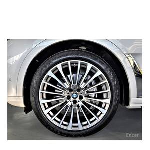 BMW X7 XDrive 40d Design Pure Excellence 6 places Diesel Automatique 30 300 km Volant à Gauche 2023/11 - Product Image 5