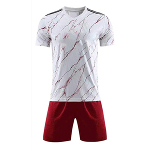 เสื้อฟุตบอลสโมสรแบบกำหนดเอง คุณภาพไทย ชุดฟุตบอลพร้อมชื่อและหมายเลข ชุดฟุตบอลทีมชาติแท้ - Product Image 5