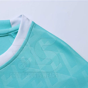 Conjunto de Uniforme de Fútbol para Hombre de Alta Calidad, Jersey y Pantalones Cortos Cómodos Diseñados para Entrenamientos y Partidos al Aire Libre de Larga Duración - Product Image 4