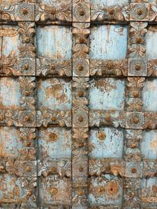 Porte en bois ancienne récupérée au patinage unique, idéale pour la cuisine, les repas en extérieur, la décoration intérieure, la chambre, le salon et les projets d'ameublement antique. - Product Image 5