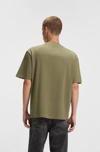 T-shirts Streetwear Personnalisés Épais 240G 100% Coton pour Hommes, Coupe Oversize Épaules Tombantes, OEM ODM Logo/Design Personnalisé pour Marques - Product Image 4