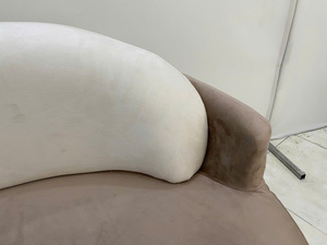 Sofá Moderno en Forma de U, Tapizado en Terciopelo, Tres Plazas, Respaldo Acolchado, Cómodo y Duradero, Relleno de Espuma, Mueble para Sala de Estar, Apartamento u Hotel - Product Image 4