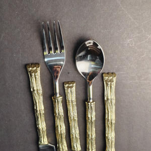 Ensemble de couverts en bambou doré avec manche articulé, style naturel créatif, acier inoxydable, 5 pièces, design bambou, vaisselle de table - Product Image 4