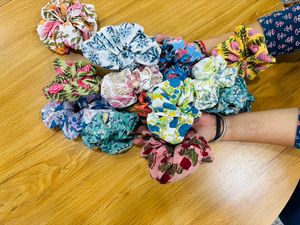 Handcrafted <b>Light</b> Weight Cotton Scrunchies Block Print Hair Ties Soft Stretch Ponytail Holders Reusable Fashion Hair Accessories - Product Image 5