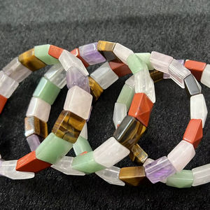 Bracelet pyramidal multi-pierres naturelles, bracelet de guérison en cristal, bijoux en pierres précieuses 7 chakras, cadeau de méditation Reiki, vente en gros - Product Image 1