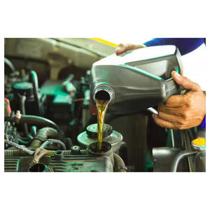 Huile de base pour la fabrication d'huiles moteur multi-grades, de lubrifiants synthétiques et de fluides automobiles - Product Image 2