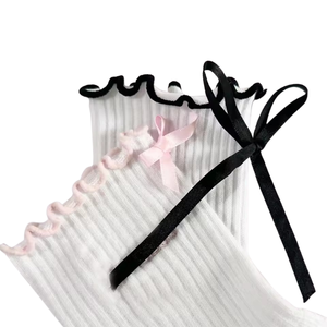 Chaussettes de sport en coton à compression antidérapantes avec logo brodé, pour yoga et pilates, à séchage rapide, personnalisables - Product Image 2