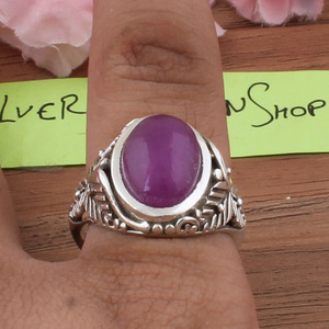 แหวนเงินแท้ 925 ประดับหยกสีม่วงลาเวนเดอร์ธรรมชาติ ดีไซน์คลาสสิก เหมาะสำหรับผู้หญิงในโอกาสงานแต่งงานและงานปาร์ตี้ - Product Image 4