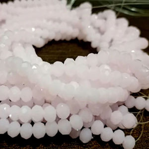 Perles facettées rondes en quartz rose de 6 mm, couleur rose, vendues par brin de 100 pièces - Product Image 3