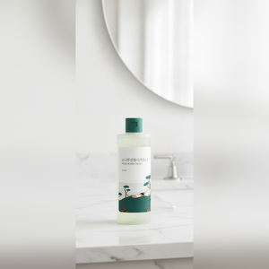 Tónico Hidratante PINE CALMING CICA y Ácido Hialurónico 250ml, Cosmética Coreana OEM para Todo Tipo de Piel - Product Image 4