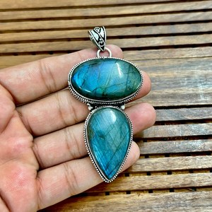 Pendentif en pierre précieuse labradorite en argent Sterling 925, bijoux de luxe faits à la main, collier élégant, cadeau pour femmes, bijoux fins - Product Image 5