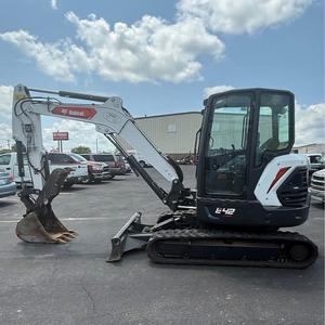 Bobcat E42 de Alto Rendimiento en Venta: Ofrece una Combinación Perfecta de Potencia, Maniobrabilidad y Comodidad para el Operador - Product Image 1