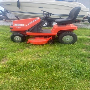 รถตัดหญ้าแบบนั่งขับ Kubota Zero Turn ขนาด 24 แรงม้า เครื่องยนต์ดีเซล 2 จังหวะ ใบมีดตัดขนาด 60 นิ้ว ระบบขับเคลื่อนแบบตีนตะขาบสำหรับงานหนัก เหมาะสำหรับใช้ในสวน (ขายส่ง) - Product Image 6