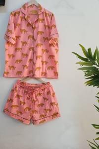 Ensemble de pyjamas assortis pour la famille, en coton doux, imprimé tigre, pour maman et enfants. - Product Image 3
