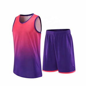 Paquete de Uniforme de Baloncesto con Jersey y Pantalones Cortos de Doble Color, Diseñado para Entrenamiento y Juego Competitivo - Product Image 2