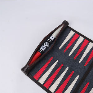 Jeu de backgammon pliable avec pions rouges et blancs, plateau de jeu en plastique pour jouer en intérieur et en extérieur - Product Image 5