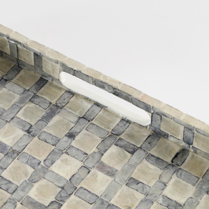 Bandeja de servir moderna de concha de capiz con asas insertables para mesa de centro, venta al por mayor de fábrica de Vietnam - Product Image 2