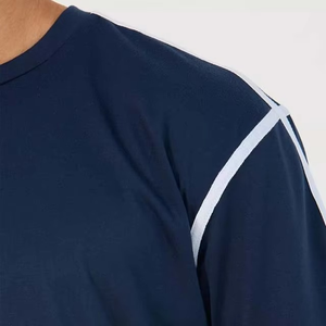 Conjunto Deportivo para Hombre, Camiseta y Pantalones Cortos Azul Marino con Detalles Reflectantes, Ropa Deportiva Transpirable para Entrenamiento de Verano - Product Image 6