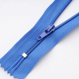 Customized Close-end Eco-Friendly Nylon <b>Zipper</b> with Auto Lock Slider 3# 5# 8# Sizes for Garment Luggage Bag & Home Textile - Product Image 1