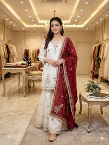 Conjunto de traje Sharara bordado para mujer con dupatta |   Colección de Ropa Étnica Festiva Blanca y Elegante - Product Image 1