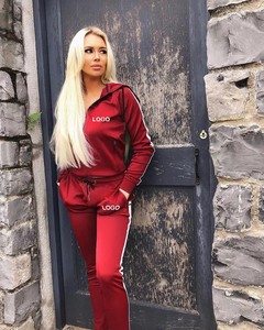 Ensemble de survêtement 2 en 1 pour femmes, rouge, 2 pièces, manches longues, capuche, fermeture éclair, sportif, couleur unie, séchage rapide, spandex, polyester, vêtements d'automne - Product Image 2