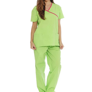 Vente en gros de tenues médicales unisexes à manches courtes, de qualité supérieure et tendance, pour hôpitaux et cliniques - Product Image 1