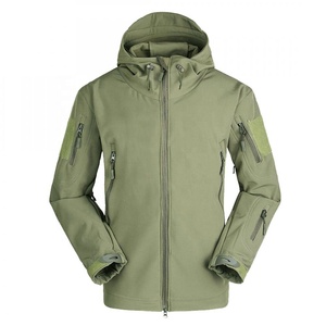 Chaqueta Softshell Deportiva Ligera Unisex al por Mayor para Exteriores, con Relleno de Poliéster y Algodón, Cuello Alto y Estampado con Técnica de Lavado - Product Image 4