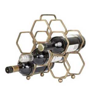 Porte-bouteilles mural tendance en métal doré, design hexagonal, pour comptoir, capacité 6 bouteilles - Product Image 1