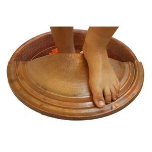 Tazón de pedicura de cobre refinado, adecuado para aplicaciones de terapia de pies, programas de spa de lujo y centros de bienestar. - Product Image 2