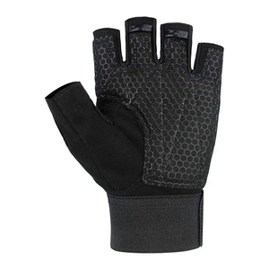Wholesale New <b>Black</b> Polyester Warm Safety Anti-Slip Full-Finger for Winter Sports for Cyclists and <b>Runners</b> - Product Image 6