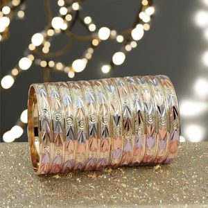 ชุดกำไลข้อมือชุบทอง 3 สี 12 ชิ้น ขายส่ง เครื่องประดับแฟชั่นหลากสี สำหรับงานปาร์ตี้ - Product Image 2