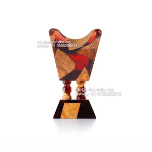 ArtisanVibe 2025 brûleur d'encens indien islamique fait à la main de luxe en bois de séquoia et époxy avec des flocons d'or utilisation aromatique - Product Image 5