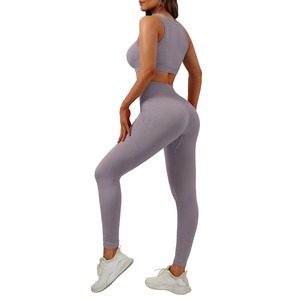 Ensemble deux pièces : haut ajusté à manches courtes et longues, leggings taille haute, vêtements de yoga et de sport pour femmes, ensembles de fitness - Product Image 4