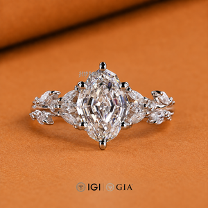 Anillo de compromiso de inspiración natural con diamante de laboratorio de 2 quilates de corte ovalado escalonado, anillo de diamante de corte antiguo, regalos de aniversario, anillo - Product Image 1