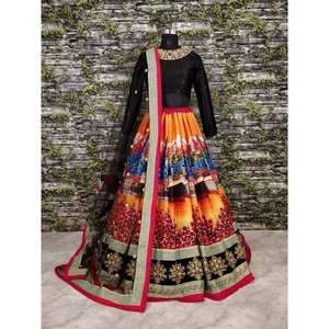 Diseñador bordado arte seda Lehenga Choli negro fiesta desgaste Color para Club Wear - Product Image 3