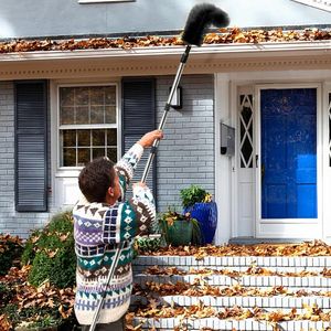 Spazzola per la pulizia delle grondaie con manico telescopico in alluminio da 3,2 m, estensibile dal suolo (2 pezzi) - Product Image 4