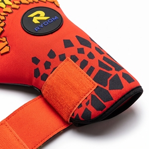 Gants de gardien de but d'entraînement professionnel Gant en cuir Geo Line avec latex pour une performance optimale lors des matches de coaching de football - Product Image 6