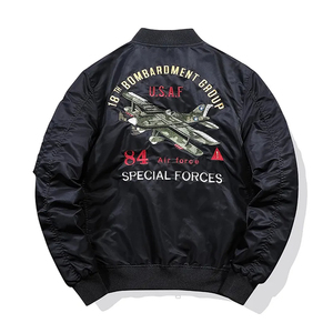 Chaqueta Ligera Acolchada, Estilo Urbano, Corte Regular, Chaqueta Bomber con Parches Bordados Personalizados, MOQ Bajo, Ropa Urbana - Product Image 4
