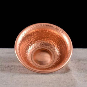 Tazón Budista Tibetano Ecológico de Cobre y Latón con Diseño Vintage y Patrón Martillado, Apto para Lavavajillas, para Servir Alimentos - Product Image 6