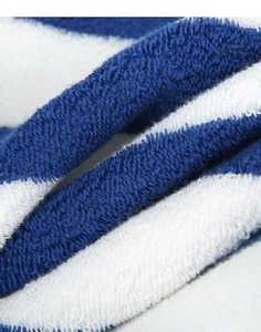 Serviettes de piscine en coton éponge de qualité supérieure, douces, respectueuses de la peau et absorbantes, pour les centres de villégiature, les spas, les gymnases et les clubs de natation - Product Image 3