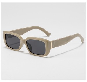 New European American Style UV400 Polarized <b>Square</b>-<b>Framed</b> Sunglasses Star-Shaped Edges Sweet Cool Design High-End Lightweight - Product Image 5