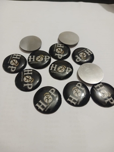 Fabricant de marqueurs de balles de golf en métal avec logo personnalisé, vente en gros, marqueurs de balles de golf magnétiques en métal très demandés - Product Image 4
