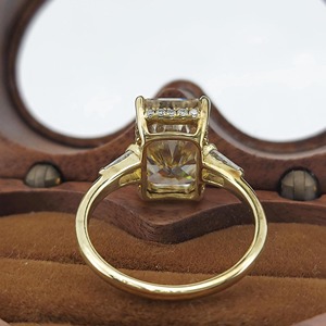 Bague de fiançailles solitaire en diamant taille radiant 5 carats, or massif 14 carats, certifiée IGI, bijoux de luxe pour femme - Product Image 5