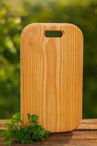 Tabla de cortar de madera de pino directa de fábrica, 16x9 pulgadas, tabla de cortar y servir de madera natural maciza con acabado liso para cocina - Product Image 4