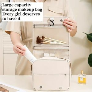 Borsa Cosmetica Portatile da Donna Grande Capacità con Perle e Gancio, per Viaggi d'Affari e Kit da Toilette - Product Image 5