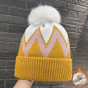 Bonnet en laine mélangée personnalisé avec logo imprimé – Qualité supérieure, respirant, imperméable, chaud pour l'hiver – Vente en gros - Product Image 4