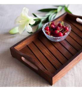 Plateau de service rectangulaire Art Déco moderne en bois d'acacia avec poignée Lavie Creations - Taille personnalisée, compatible lave-vaisselle, portable pour la cuisine - Product Image 2