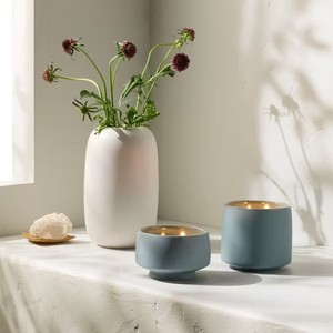 Bougie en céramique de luxe à double mèche, grand bol finition mate avec couvercle, réutilisable, élégante décoration d'intérieur, longue durée de combustion - Product Image 2